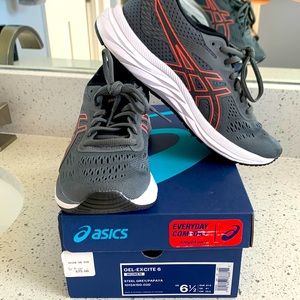 ASICS GEL- Excite